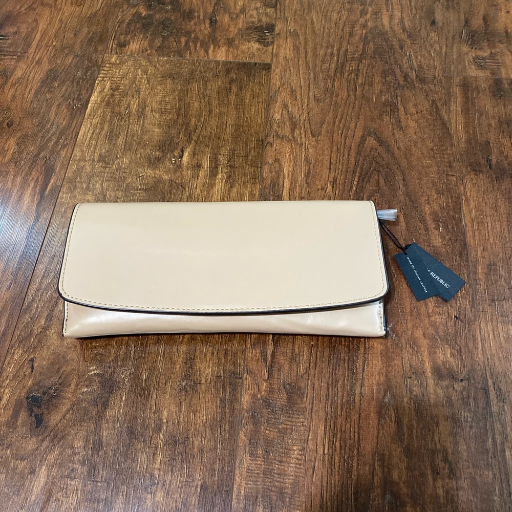 Banana Republic Italian Leather Crossbody